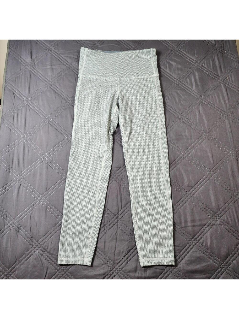 GapFit Grey Leggings Yoga Athletic Womens XS 3/4 Atleisure Herringbone